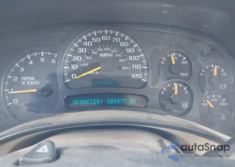 2005 Chevrolet Suburban 1500 Z71 z USA, uszkodzony, nr VIN 3GNEC16Z95G288863